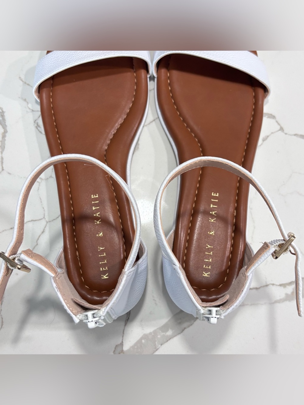 Kelly & Katie Nymie White Ankle-Strap Flat Back Zipper Sandals Women’s 9 - Picture 4 of 12